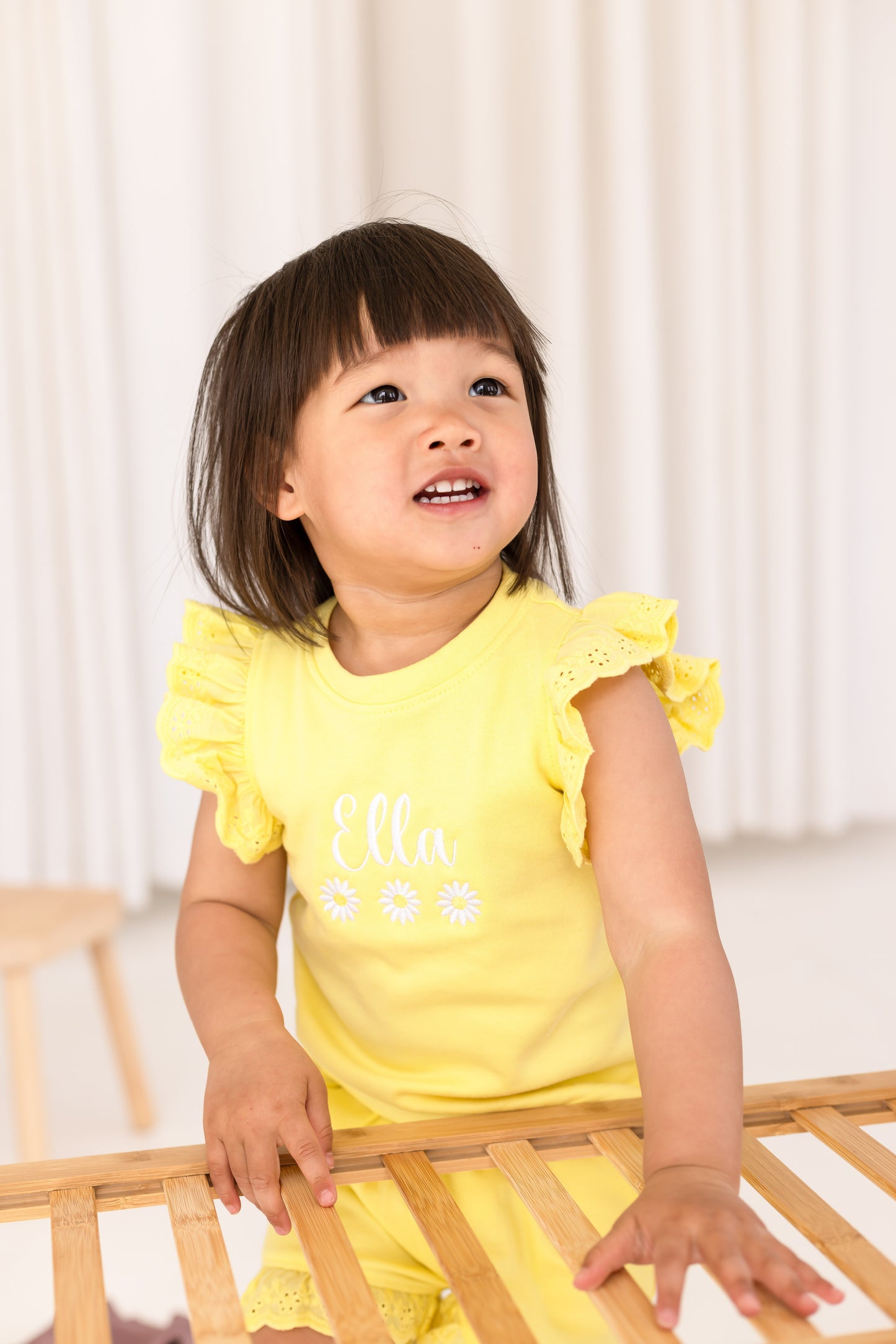 Personalised embroidered daisy lace trim t shirt and short set