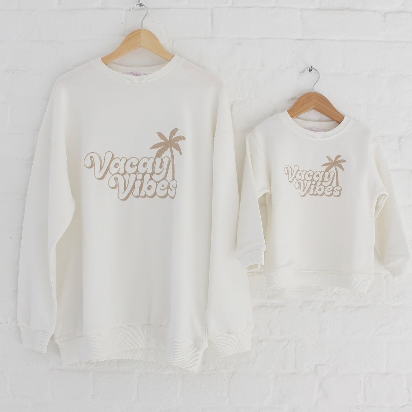 Child's 'Vacay Vibes' embroidered mini me holiday sweatshirt