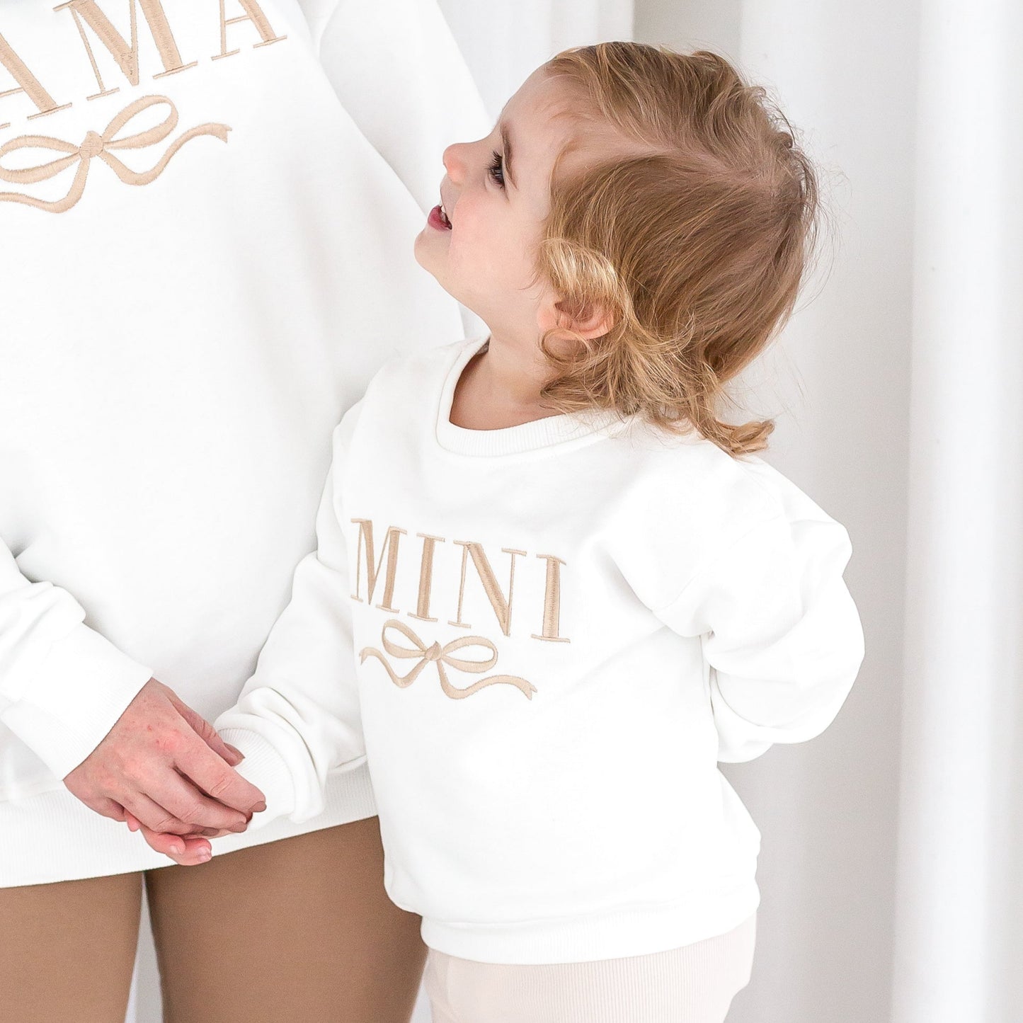 AW Mini Child's embroidered matching mini me sweatshirt with bow design