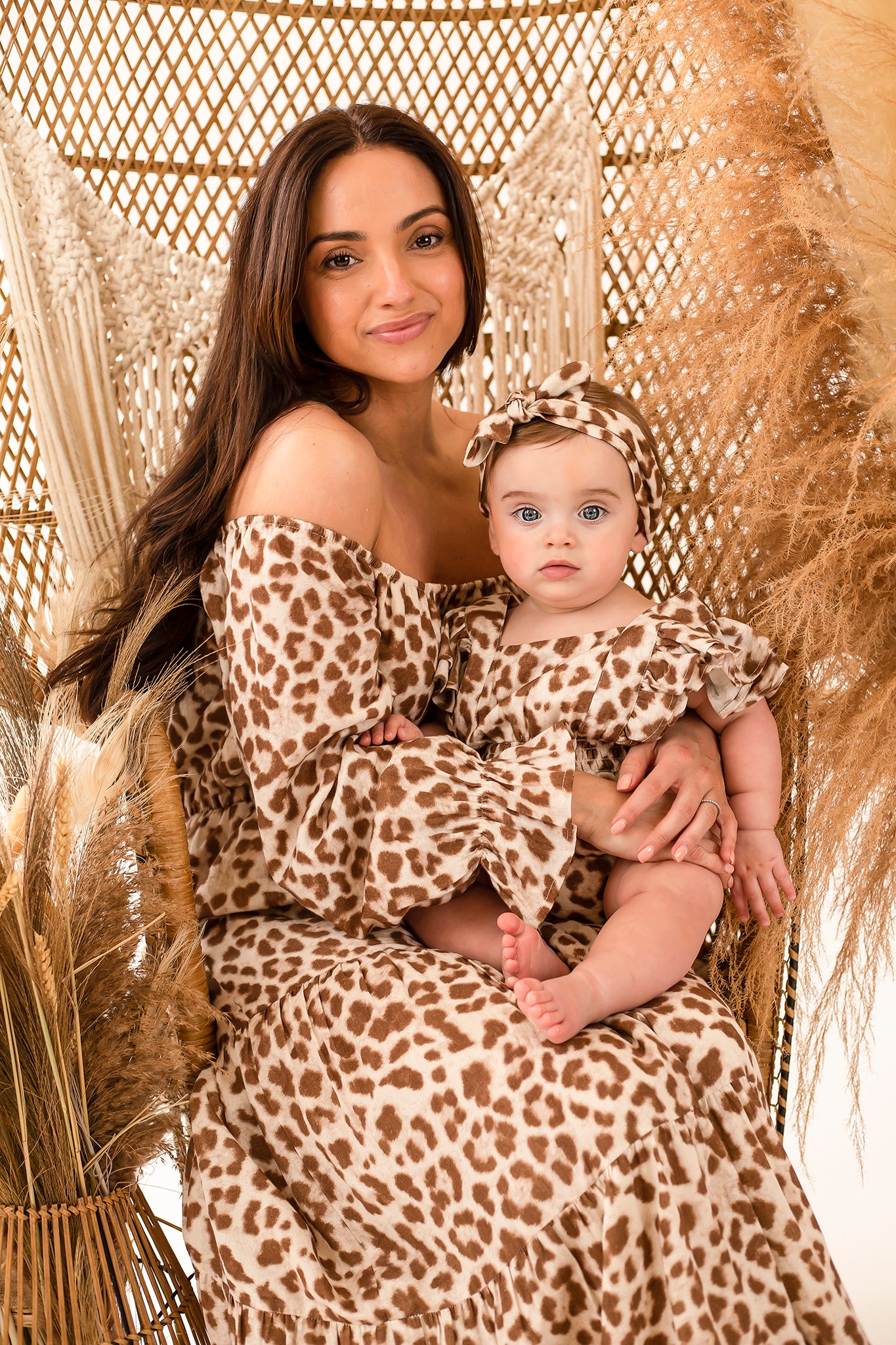 Baby ruffle back leopard romper and matching head tie